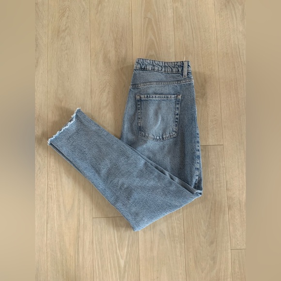 Fave Mom Jeans ** garage no longer sells - Picture 3 of 5